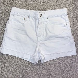 White High-waisted Shorts